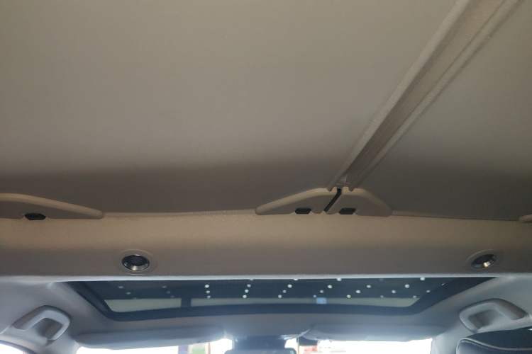 Used Honda e:NS1 2022 e-Motion Edition Headliner