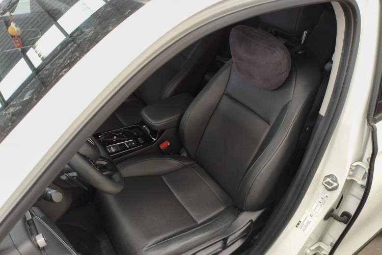 Used Honda e:NS1 2022 e-Series model Left Front Seat