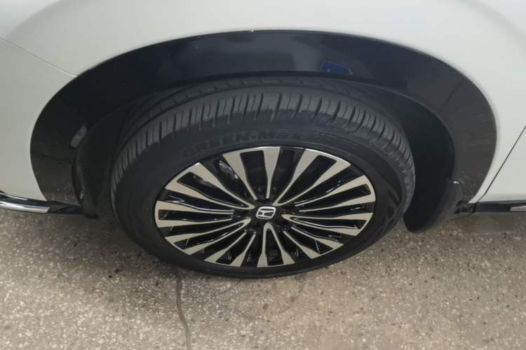 Used Honda e:NS1 2022 e-Motion Edition Left Front Wheel Hub