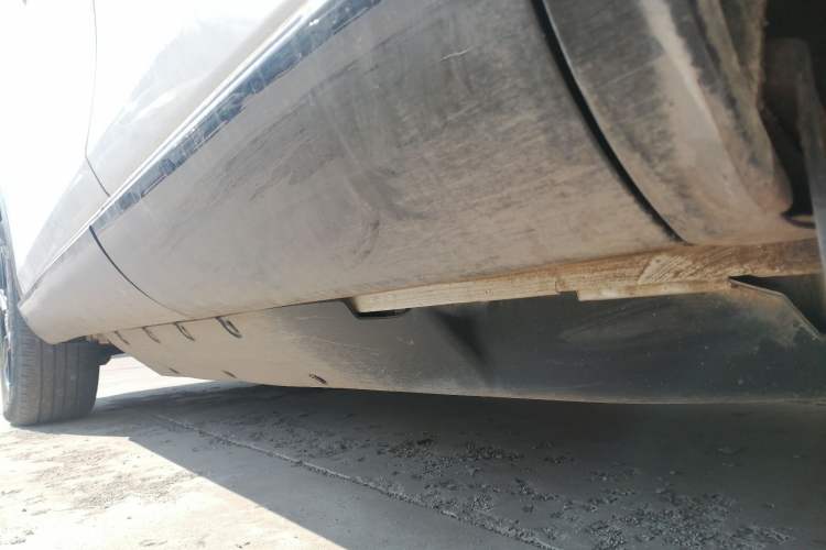 Used Honda e:NS1 2022 e-Series model Left Side Sill