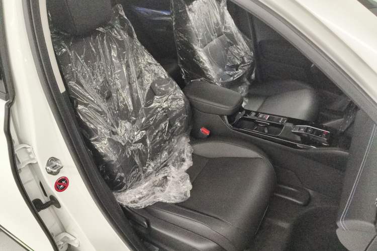 Used Honda e:NS1 2022 e-Series model Right Front Seat