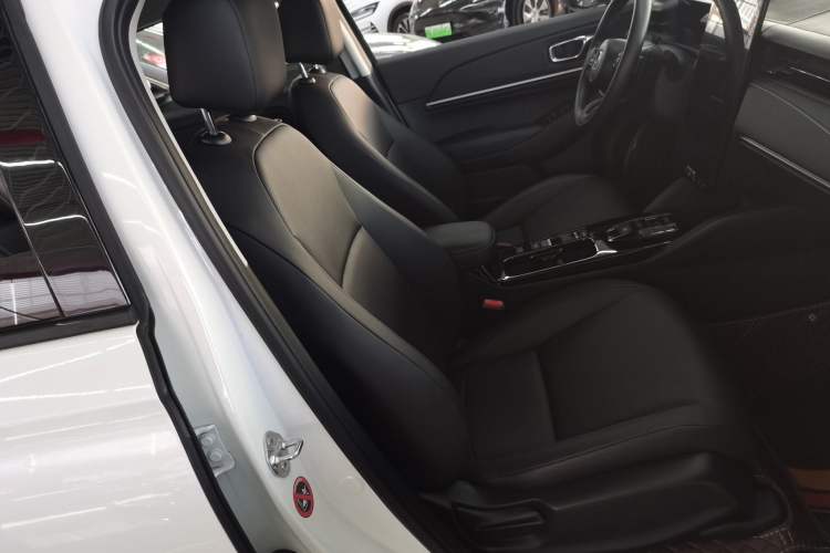 Used Honda e:NS1 2022 e-Series model Right Front Seat