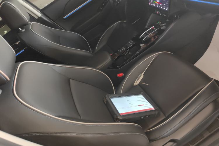 Used Honda e:NS1 2022 e-Motion Edition Right Front Seat