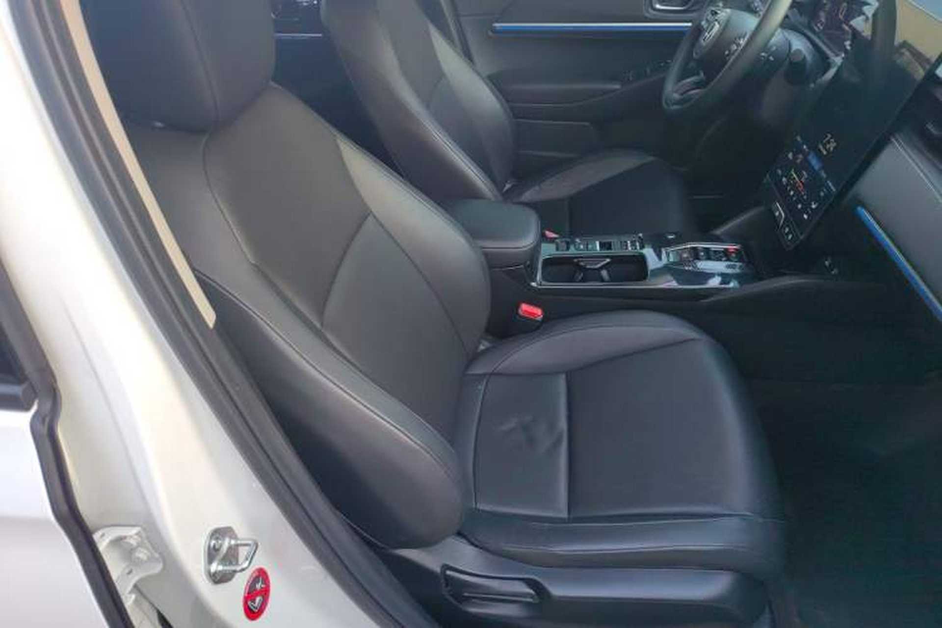 Used Honda e:NS1 2022 e-Series model Right Front Seat