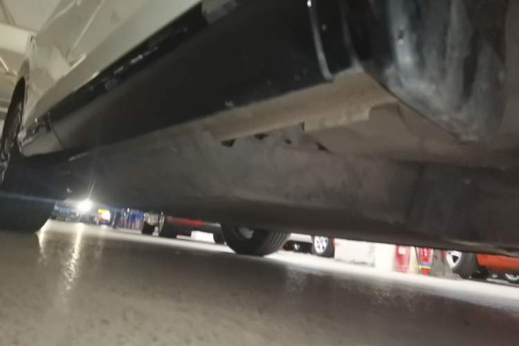 Used Honda e:NS1 2022 e-Motion Edition Right Side Sill