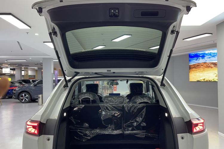 Used Honda e:NS1 2022 e-Series model Trunk
