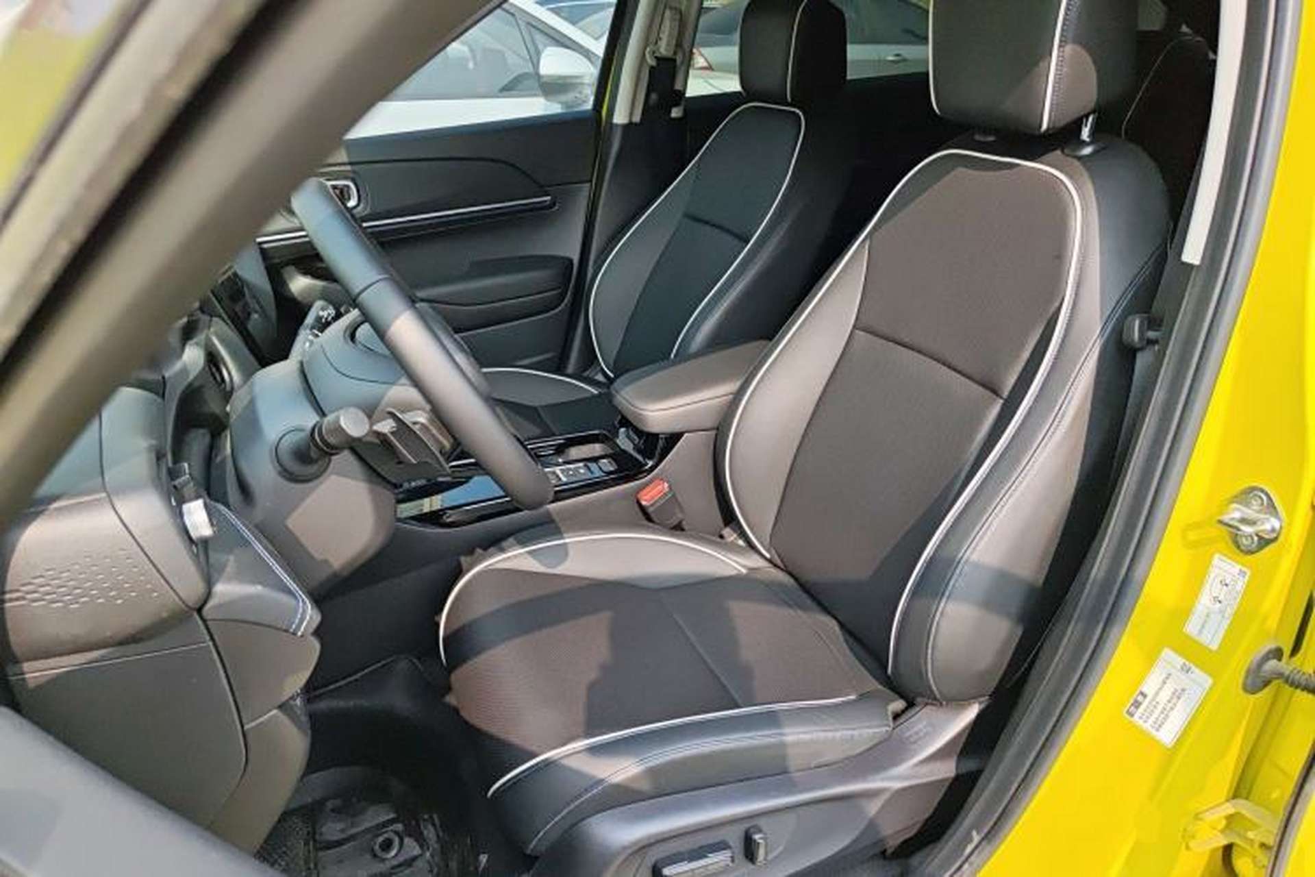 Used Honda e:NS1 2022 e-Motion Edition Left Front Seat