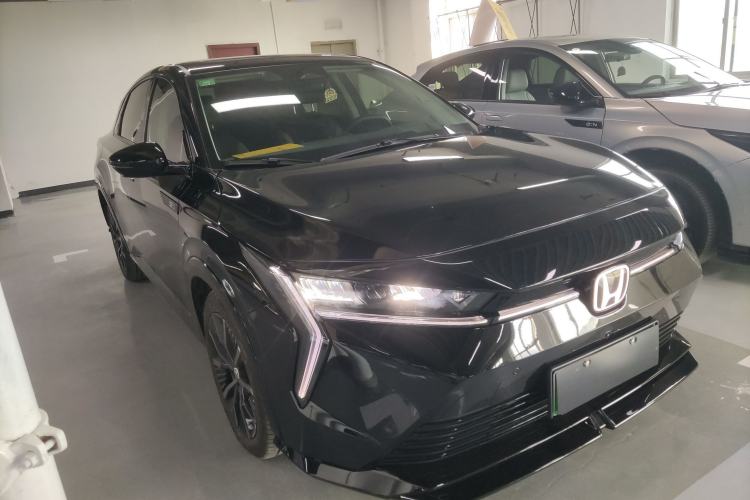 Used Honda e:NS2 2024 Ignite Edition Front Right 45 Deg