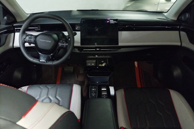 Used Honda e:NS2 2024 Ignite Edition Center Console