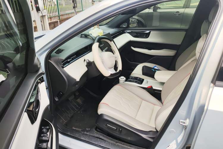 Used Honda e:NS2 2024 Light-Chasing Version Driver Seat