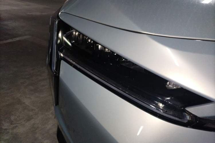 Used Honda e:NS2 2024 Ignite Edition Right Front Headlight