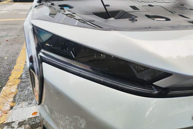 Used Honda e:NS2 2024 Light-Chasing Version Right Front Headlight