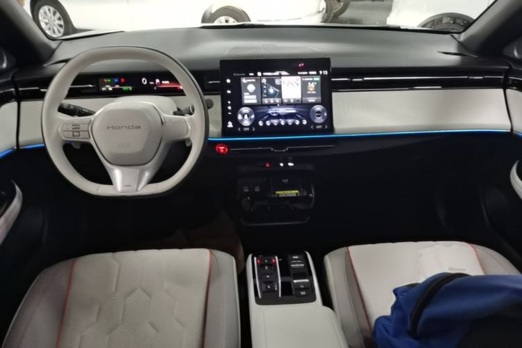 Used Honda e:NS2 2024 Light-Chasing Version Center Console
