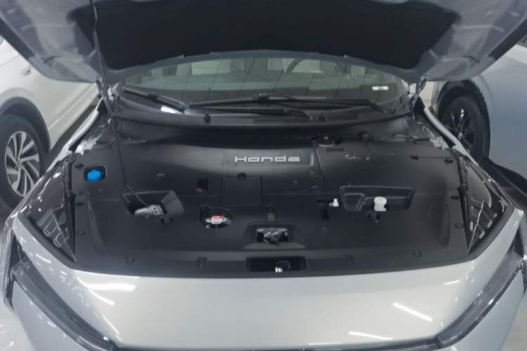 Used Honda e:NS2 2024 Light-Chasing Version Engine Bay