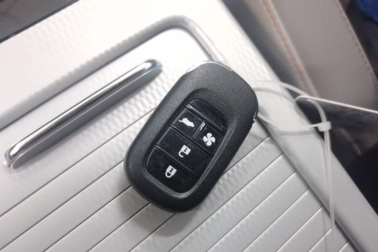 Used Honda e:NS2 2024 Light-Chasing Version Interior 1