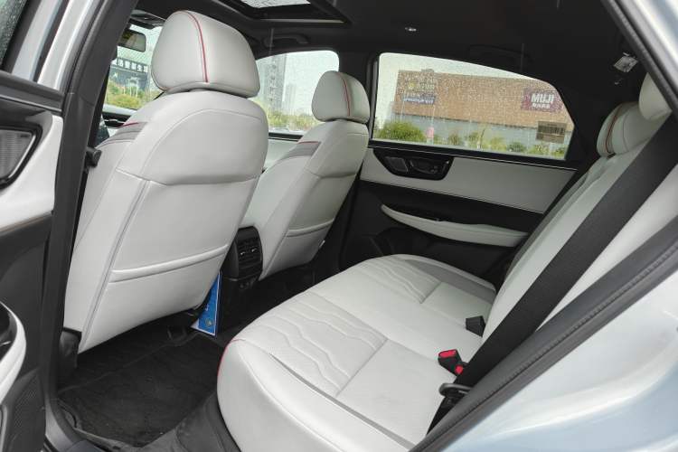 Used Honda e:NS2 2024 Light-Chasing Version Interior 5