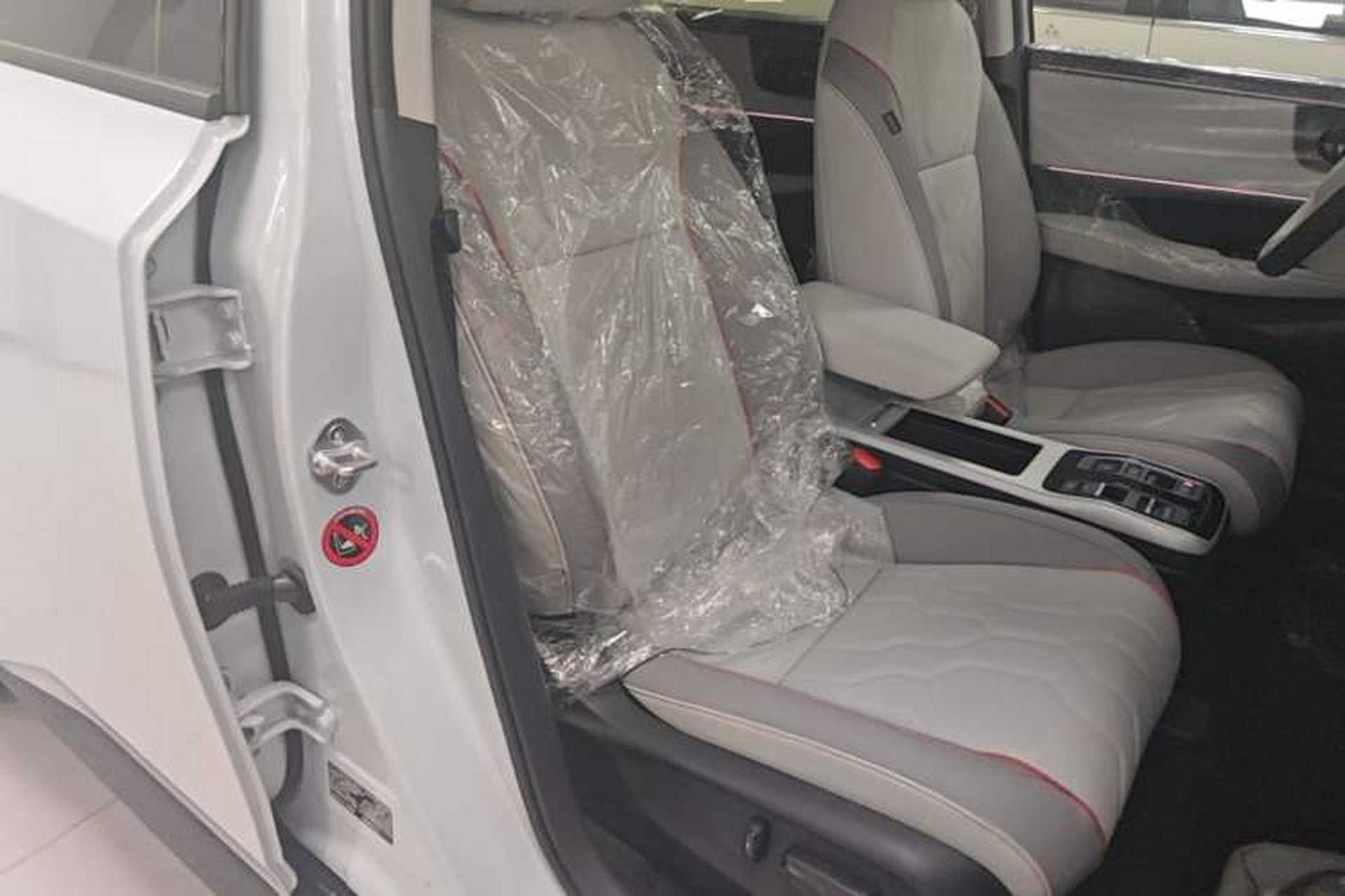 Used Honda e:NS2 2024 Ignite Edition Right Front Seat
