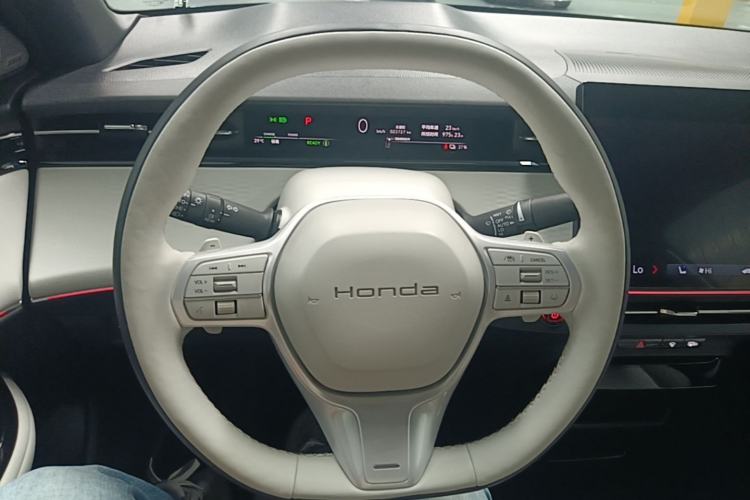 Used Honda e:NS2 2024 Light-Chasing Version Steering Wheel