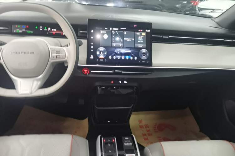 Used Honda e:NS2 2024 Light-Chasing Version Audio And AC Panel