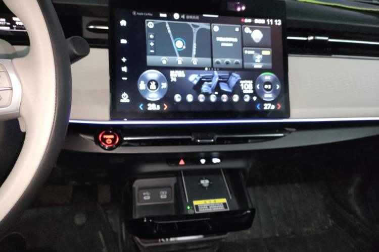 Used Honda e:NS2 2024 Light-Chasing Version Audio And AC Panel
