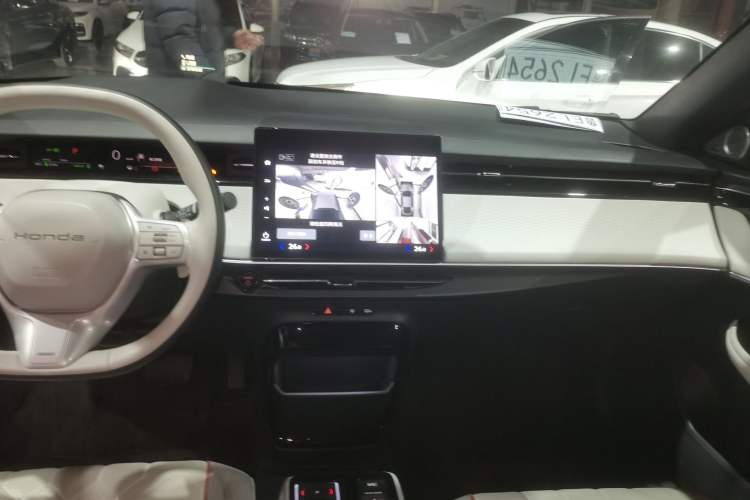 Used Honda e:NS2 2024 Light-Chasing Version Audio And AC Panel