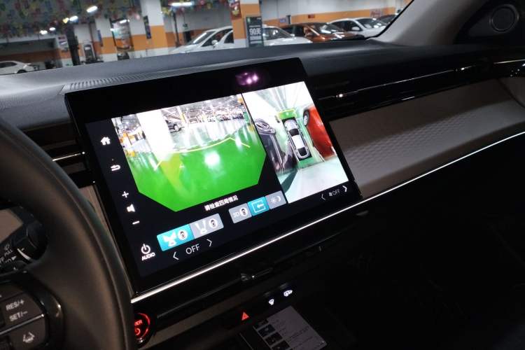 Used Honda e:NS2 2024 Rui Guang Edition Audio And AC Panel