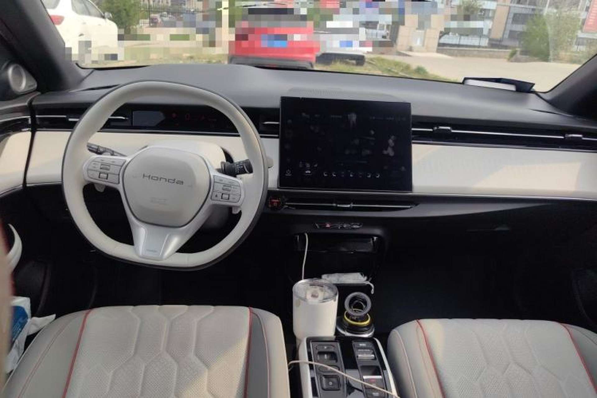 Used Honda e:NS2 2024 Light-Chasing Version Center Console
