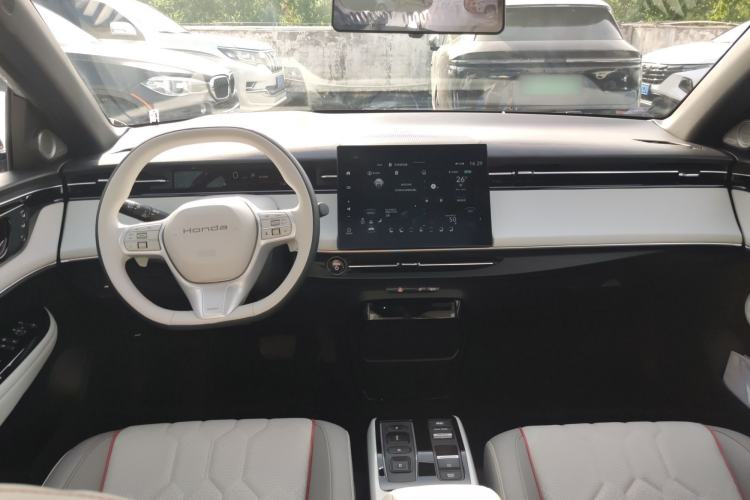 Used Honda e:NS2 2024 Light-Chasing Version Center Console