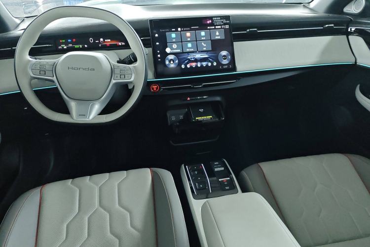 Used Honda e:NS2 2024 Light-Chasing Version Center Console