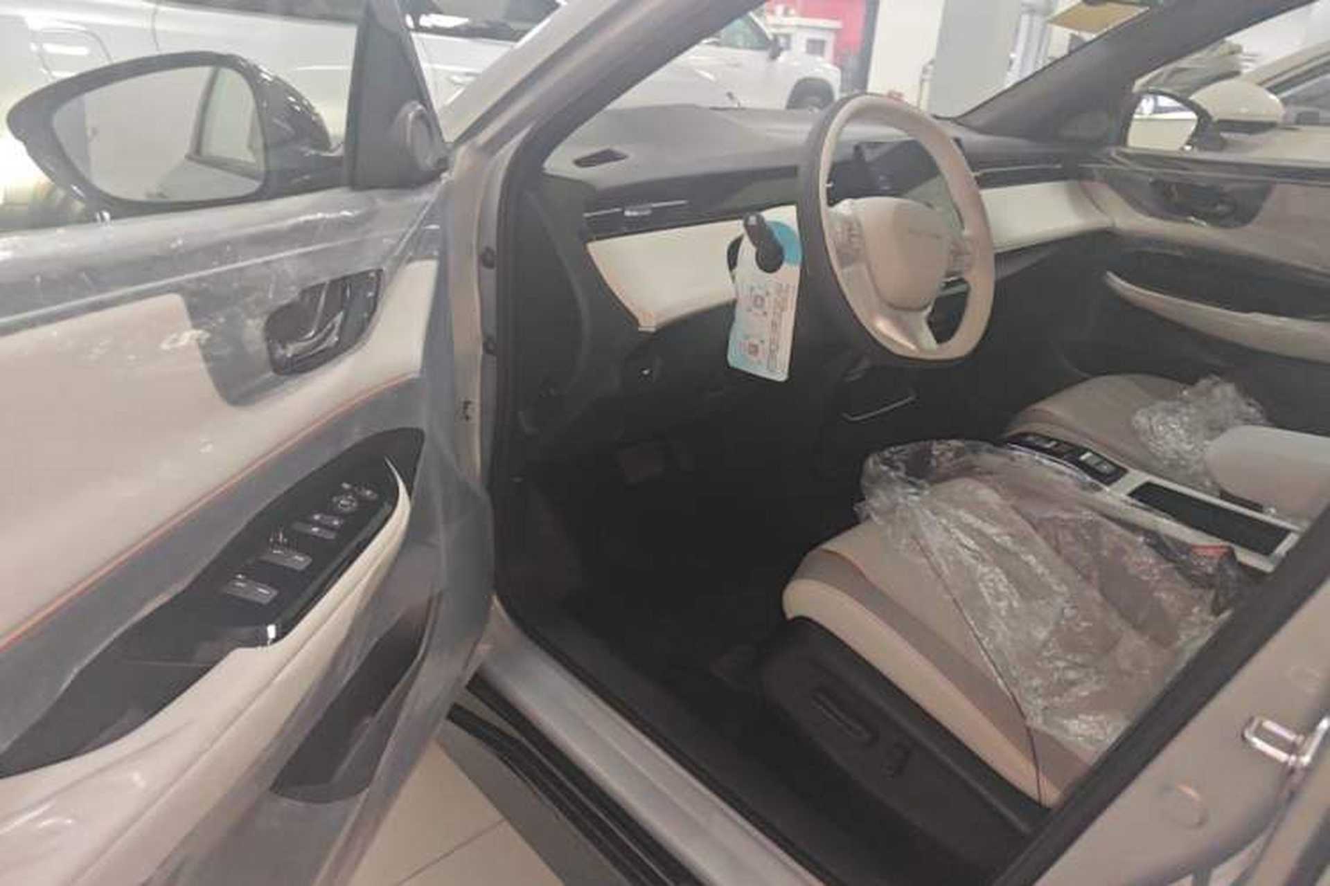 Used Honda e:NS2 2024 Light-Chasing Version Driver Seat