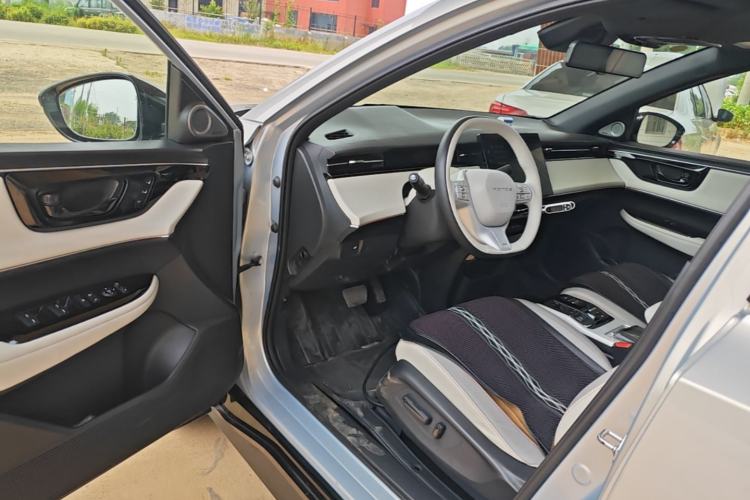 Used Honda e:NS2 2024 Light-Chasing Version Driver Seat