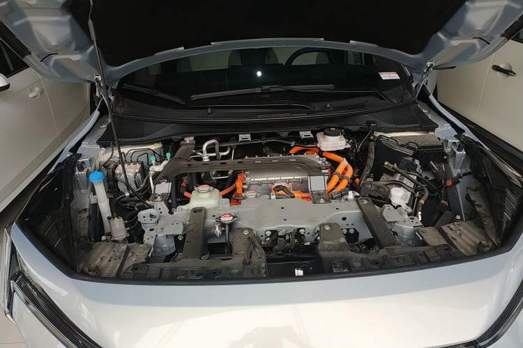 Used Honda e:NS2 2024 Light-Chasing Version Engine Bay