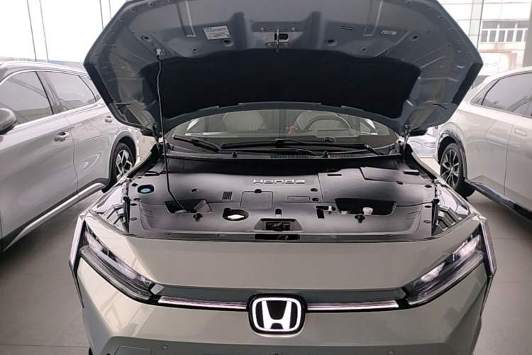 Used Honda e:NS2 2024 Light-Chasing Version Engine Bay