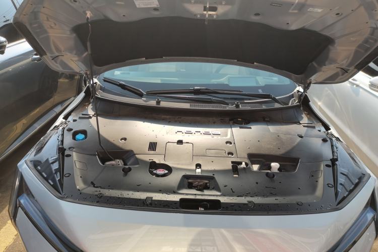 Used Honda e:NS2 2024 Light-Chasing Version Engine Bay