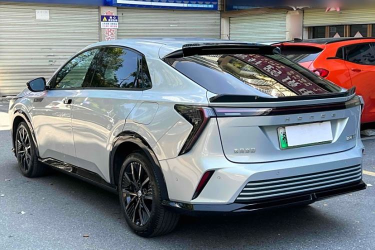 Used Honda e:NS2 2024 Light-Chasing Version Exterior 2