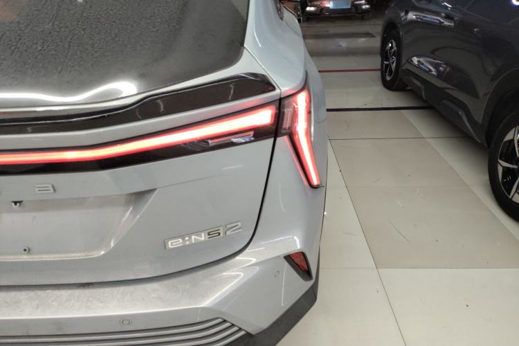 Used Honda e:NS2 2024 Light-Chasing Version Exterior 3