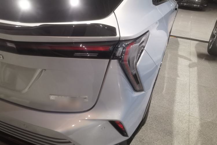 Used Honda e:NS2 2024 Light-Chasing Version Exterior 3
