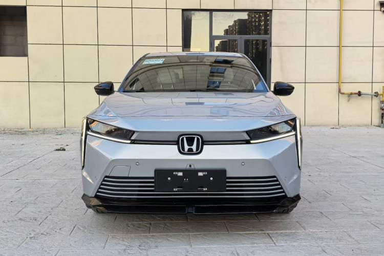 Used Honda e:NS2 2024 Light-Chasing Version Exterior 4
