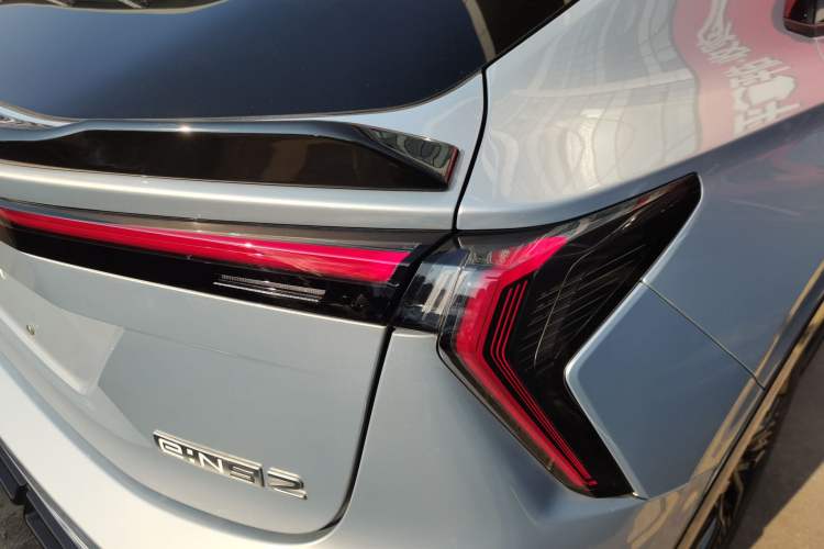 Used Honda e:NS2 2024 Light-Chasing Version Exterior 6