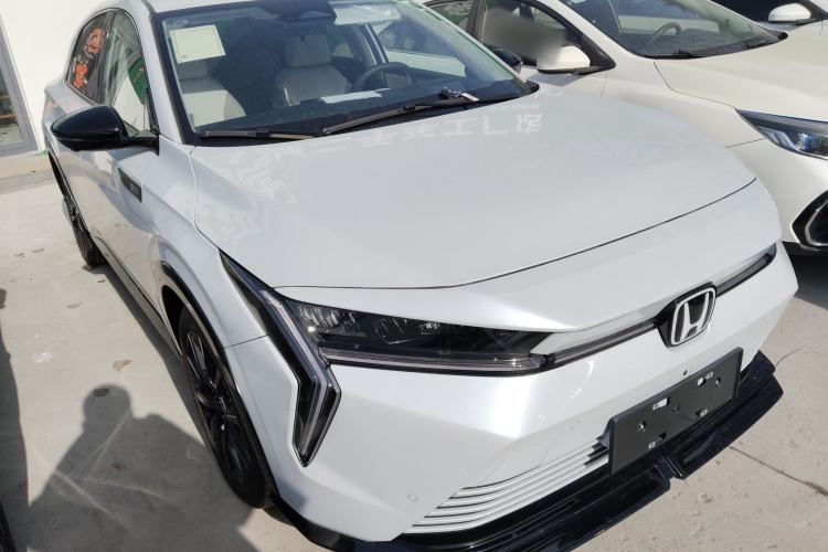 Used Honda e:NS2 2024 Ignite Edition Front Right 45 Deg