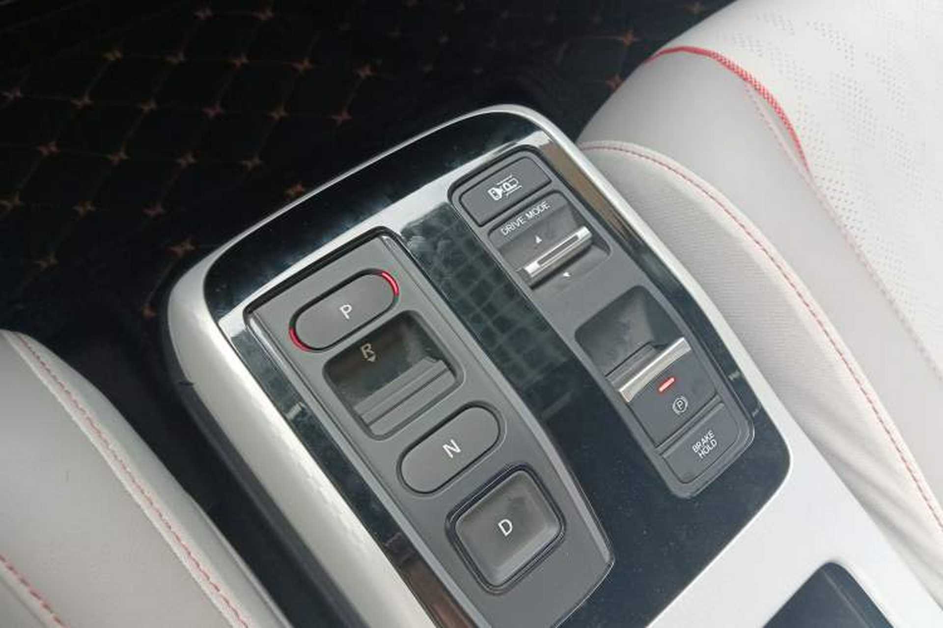 Used Honda e:NS2 2024 Glitter Edition Gear Lever