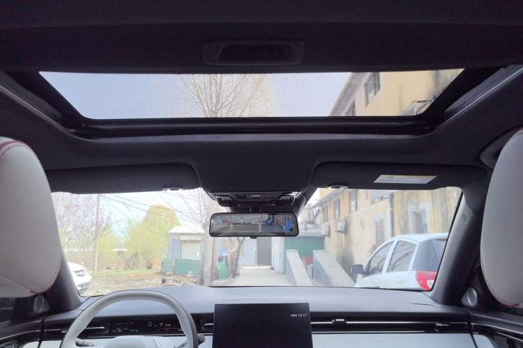 Used Honda e:NS2 2024 Light-Chasing Version Headliner