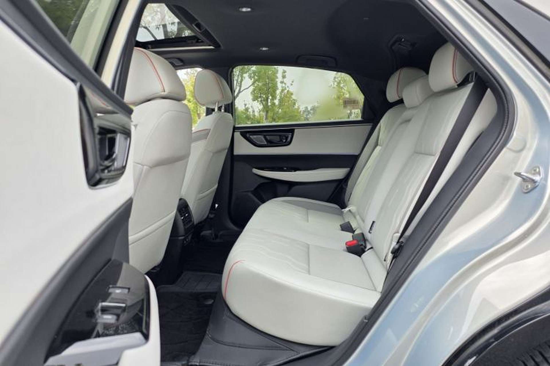 Used Honda e:NS2 2024 Light-Chasing Version Interior 2