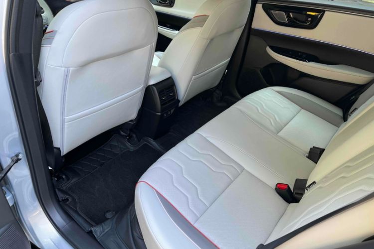 Used Honda e:NS2 2024 Light-Chasing Version Interior 3
