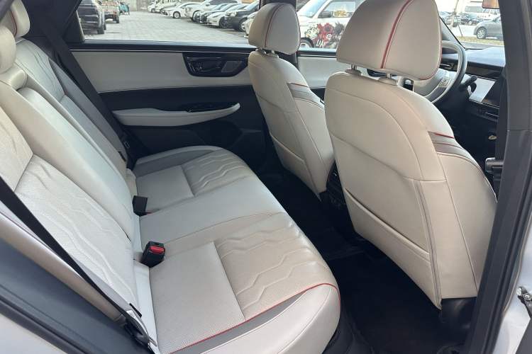 Used Honda e:NS2 2024 Light-Chasing Version Interior 3