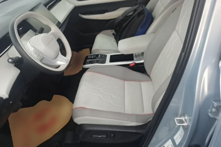 Used Honda e:NS2 2024 Light-Chasing Version Left Front Seat