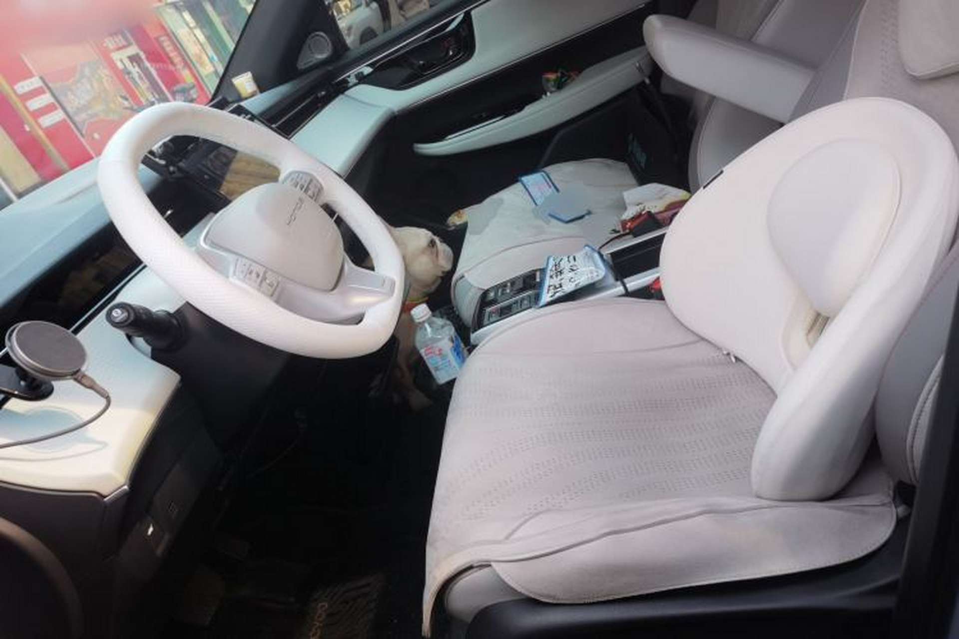 Used Honda e:NS2 2024 Light-Chasing Version Left Front Seat
