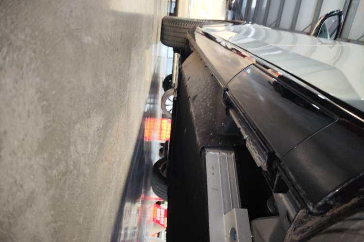 Used Honda e:NS2 2024 Light-Chasing Version Left Side Sill