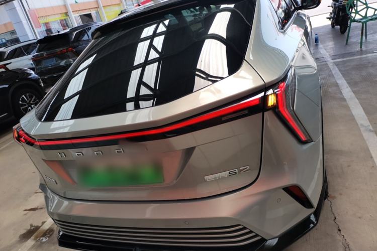 Used Honda e:NS2 2024 Light-Chasing Version Rear