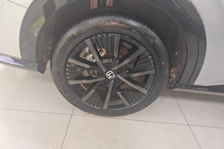 Used Honda e:NS2 2024 Light-Chasing Version Right Rear Wheel Hub